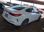 ✅ 2022 BMW 2 Series 228i • VIN: WBA53AK08N7K41185 • Lot: 42644493. Wystawiony na IAAI z przebiegiem 54 144 mil. Bezpłatny archiwum sprzedaży aukcyjnych z USA i szczegółowy raport historii pojazdu na DreamBid. Zdjęcie 4.