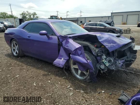 ✅ 2019 Dodge Challenger GT • VIN: 2C3CDZJG3KH571339 • Lot: 64327615. Wystawiony na Copart z przebiegiem 99 368 mil mil. Skorzystaj z bezpłatnego archiwum sprzedaży aukcyjnych z USA i zobacz szczegółowy raport historii pojazdu na DreamBid. Zdjęcie 4.