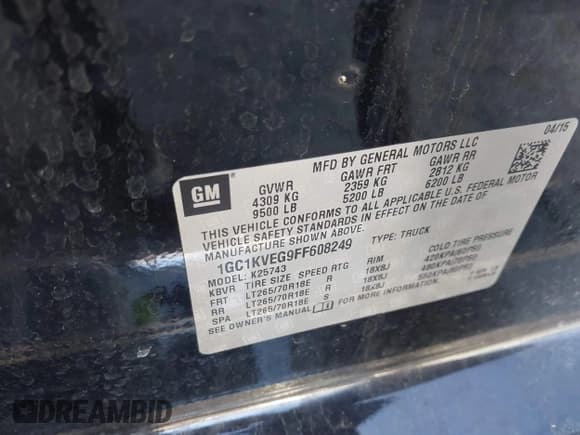 ✅ 2015 Chevrolet Silverado 2500HD LT • VIN: 1GC1KVEG9FF608249 • Lot: 41764810. Wystawiony na IAAI z przebiegiem 102 047 mil. Bezpłatny archiwum sprzedaży aukcyjnych z USA i szczegółowy raport historii pojazdu na DreamBid. Zdjęcie 9.