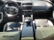 ✅ 2018 Jaguar F-Pace S • VIN: SADCM2FV3JA248226 • Lot: 67991255. Wystawiony na Copart z przebiegiem 43 669 mil. Bezpłatny archiwum sprzedaży aukcyjnych z USA i szczegółowy raport historii pojazdu na DreamBid. Zdjęcie 8.