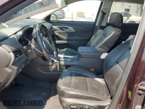 2019 Chevrolet Traverse LT z VIN 1GNERHKW5KJ147043, wystawiony jako Copart lot #62387495 z przebiegiem 111 427 mil mil oraz Szkoda całkowita • Salvage title. Historia ofert i sprzedaży dostępna na DreamBid. Obrazek 7.