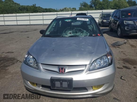 ✅ 2005 Honda Civic LX • VIN: 2HGES15695H621034 • Lot: 62657884. Listed on Copart with 236,435 mi. Free auction sales archive from the USA and detailed vehicle history report at DreamBid. Image 5.