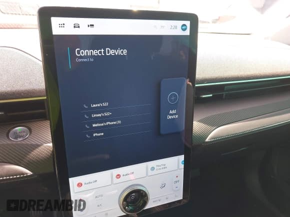 ✅ 2023 Ford Mustang Mach-E Premium • VIN: 3FMTK3R73PMA66134 • Lot: 42103326. Wystawiony na IAAI z przebiegiem 13 874 mil. Bezpłatny archiwum sprzedaży aukcyjnych z USA i szczegółowy raport historii pojazdu na DreamBid. Zdjęcie 18.