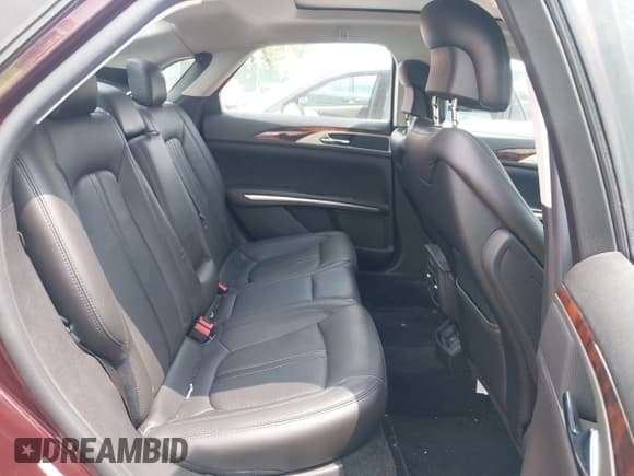 ✅ 2013 Lincoln MKZ • VIN: 3LN6L2JK8DR822706 • Lot: 42653739. Listed on IAAI with 76,543 mi. Free auction sales archive from the USA and detailed vehicle history report at DreamBid. Image 8.