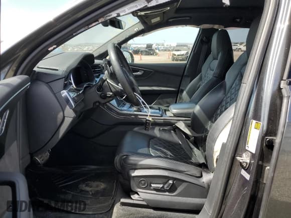 ✅ 2020 Audi SQ7 • VIN: WA1VWAF75LD012621 • Lot: 52307834. Listed on Copart with 43,473 mi. Free auction sales archive from the USA and detailed vehicle history report at DreamBid. Image 7.