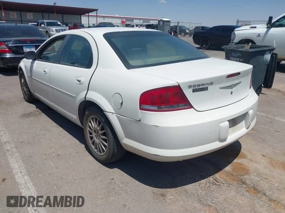 ✅ 2006 Chrysler Sebring • VIN: 1C3EL46X76N252577 • Lot: 42691227. Wystawiony na IAAI z przebiegiem 164 733 mil. Bezpłatny archiwum sprzedaży aukcyjnych z USA i szczegółowy raport historii pojazdu na DreamBid. Zdjęcie 3.
