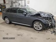 ✅ 2023 Audi A4 allroad Premium Plus • VIN: WA18AAF43PA045710 • Lot: 91176055. Wystawiony na Copart z przebiegiem Nie podano. Bezpłatny archiwum sprzedaży aukcyjnych z USA i szczegółowy raport historii pojazdu na DreamBid. Zdjęcie 4.