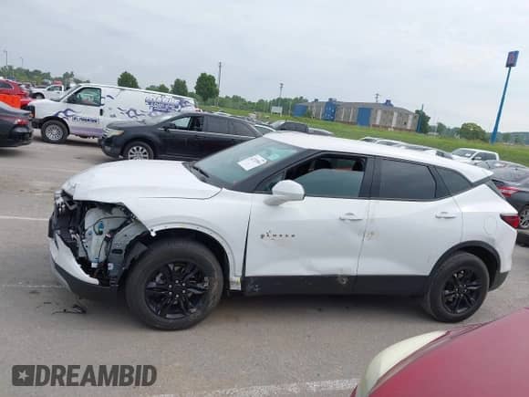 ✅ 2021 Chevrolet Blazer LT • VIN: 3GNKBBRA4MS574567 • Lot: 42372854. Listed on IAAI with 56,599 mi miles. Access the free auction sales archive from the USA and view a detailed vehicle history report at DreamBid. Image 14.