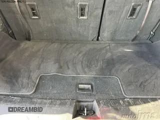 ✅ 2018 Chevrolet Traverse LS • VIN: 1GNEVFKWXJJ224987 • Lot: 43101720. Wystawiony na IAAI z przebiegiem 194 170 mil. Bezpłatny archiwum sprzedaży aukcyjnych z USA i szczegółowy raport historii pojazdu na DreamBid. Zdjęcie 1.