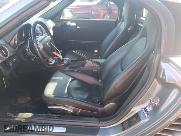 ✅ 2005 Porsche Boxster • VIN: WP0CA29825U711133 • Лот: 70455665. Опубликован ранее на Copart с пробегом 48 445 миль. Бесплатный доступ к архиву аукционных продаж из США и подробный отчёт об истории автомобиля на DreamBid. Изображение 7.