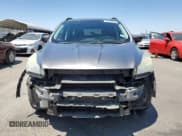 ✅ 2014 Ford Escape SE • VIN: 1FMCU0GX0EUD38384 • Lot: 63342715. Wystawiony na Copart z przebiegiem 121 319 mil. Bezpłatny archiwum sprzedaży aukcyjnych z USA i szczegółowy raport historii pojazdu na DreamBid. Zdjęcie 5.