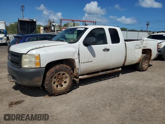 ✅ 2007 Chevrolet Silverado 1500 Work Truck • VIN: 1GCEC19J37E528661 • Lot: 58407105. Listed on Copart with 239,619 mi. Free auction sales archive from the USA and detailed vehicle history report at DreamBid. Image 1.