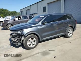 ✅ 2022 Kia Sorento LX • VIN: 5XYRG4LC9NG112121 • Lot: 70477875. Listed on Copart with 97,109 mi. Free auction sales archive from the USA and detailed vehicle history report at DreamBid. Image 1.