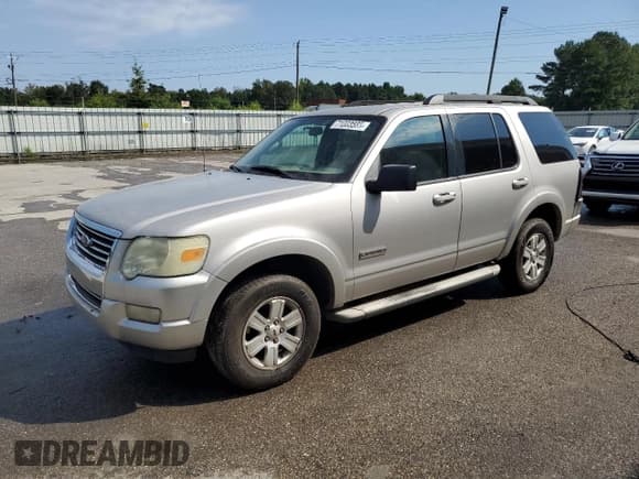 ✅ 2007 Ford Explorer XLT • VIN: 1FMEU63E87UB25198 • Lot: 71803585. Listed on Copart with 121,484 mi. Free auction sales archive from the USA and detailed vehicle history report at DreamBid. Image 1.