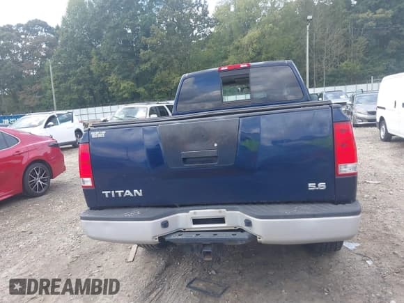 ✅ 2009 Nissan Titan XE • VIN: 1N6AA06A09N309093 • Lot: 43321724. Wystawiony na IAAI z przebiegiem 173 876 mil. Bezpłatny archiwum sprzedaży aukcyjnych z USA i szczegółowy raport historii pojazdu na DreamBid. Zdjęcie 16.