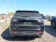 ✅ 2022 Jeep Compass Limited • VIN: 3C4NJDCB0NT185278 • Lot: 43241105. Wystawiony na IAAI z przebiegiem Nie podano. Bezpłatny archiwum sprzedaży aukcyjnych z USA i szczegółowy raport historii pojazdu na DreamBid. Zdjęcie 15.