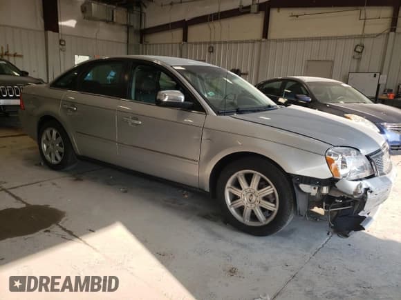 ✅ 2005 Ford Five Hundred Limited • VIN: 1FAHP25155G203465 • Лот: 71247814. Опубликован ранее на Copart с пробегом 157 242 миль. Бесплатный доступ к архиву аукционных продаж из США и подробный отчёт об истории автомобиля на DreamBid. Изображение 4.