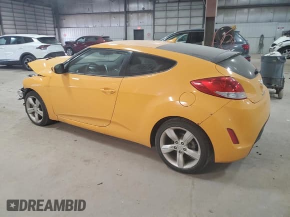 ✅ 2013 Hyundai Veloster w/Gray Int • VIN: KMHTC6AD1DU125091 • Lot: 75997414. Wystawiony na Copart z przebiegiem Nie podano. Bezpłatny archiwum sprzedaży aukcyjnych z USA i szczegółowy raport historii pojazdu na DreamBid. Zdjęcie 2.