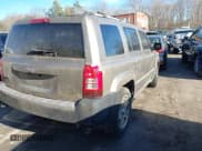 ✅ 2008 Jeep Patriot Limited • VIN: 1J8FF48W18D567128 • Lot: 43899454. Listed on IAAI with Not provided. Free auction sales archive from the USA and detailed vehicle history report at DreamBid. Image 4.