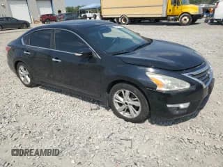 ✅ 2015 Nissan Altima S • VIN: 1N4AL3AP3FN901745 • Lot: 80541825. Wystawiony na Copart z przebiegiem 143 463 mil. Bezpłatny archiwum sprzedaży aukcyjnych z USA i szczegółowy raport historii pojazdu na DreamBid. Zdjęcie 4.