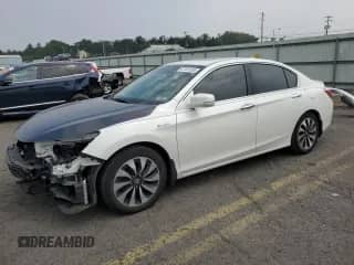 2017 Honda Accord EX-L z VIN JHMCR6F56HC029228, wystawiony jako Copart lot #67431395 z przebiegiem 105 323 mil mil oraz Szkoda całkowita • Salvage title. Historia ofert i sprzedaży dostępna na DreamBid. Obrazek 1.