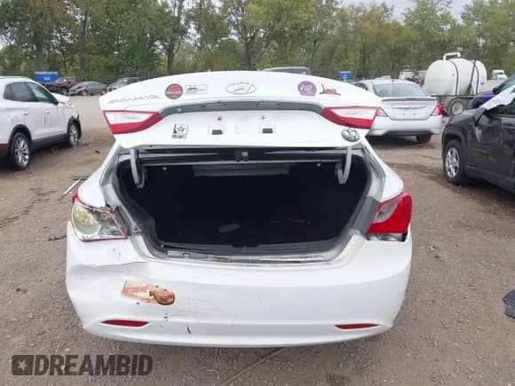 2011 Hyundai Sonata GLS с VIN 5NPEB4AC5BH051564, выставлен на аукционе IAAI как лот 43373706 с пробегом 168 201 миль миль и . История ставок и продаж доступна на DreamBid. Изображение 16.