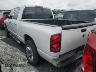 2007 Dodge 1500 SLT z VIN 1D7HA18217S256910, wystawiony jako Copart lot #74396354 z przebiegiem 145 475 mil mil oraz Szkoda całkowita • Salvage title. Historia ofert i sprzedaży dostępna na DreamBid. Obrazek 2.