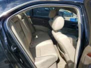 ✅ 2010 Acura RL Technology • VIN: JH4KB2F69AC000863 • Lot: 67819325. Wystawiony na Copart z przebiegiem 113 123 mil. Bezpłatny archiwum sprzedaży aukcyjnych z USA i szczegółowy raport historii pojazdu na DreamBid. Zdjęcie 10.