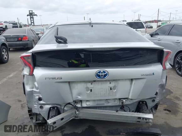 ✅ 2016 Toyota Prius Four • VIN: JTDKARFU2G3509276 • Lot: 42054219. Listed on IAAI with 157,939 mi. Free auction sales archive from the USA and detailed vehicle history report at DreamBid. Image 17.