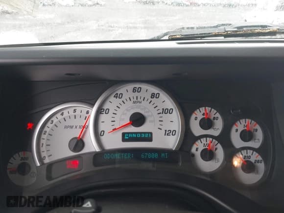 ✅ 2004 Hummer H2 • VIN: 5GRGN23U94H106012 • Лот: 42447680. Опубликован ранее на IAAI с пробегом 67 800 миль. Бесплатный доступ к архиву аукционных продаж из США и подробный отчёт об истории автомобиля на DreamBid. Изображение 7.