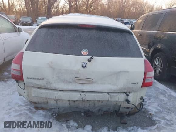 2005 Dodge Magnum SE с VIN 2D4FV48V05H510485, выставлен на аукционе IAAI как лот 41325938 с пробегом 250 406 миль миль и . История ставок и продаж доступна на DreamBid. Изображение 6.