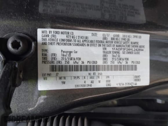 ✅ 2017 Ford Focus SE • VIN: 1FADP3F24HL242894 • Lot: 43307716. Listed on IAAI with 126,501 mi. Free auction sales archive from the USA and detailed vehicle history report at DreamBid. Image 9.