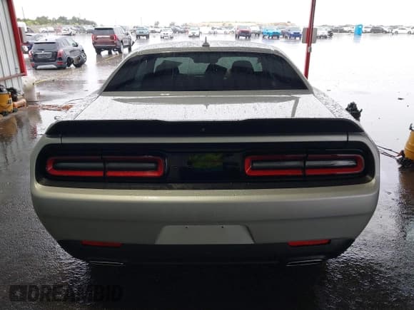 ✅ 2020 Dodge Challenger GT • VIN: 2C3CDZJG3LH194982 • Lot: 43304590. Wystawiony na IAAI z przebiegiem 47 741 mil. Bezpłatny archiwum sprzedaży aukcyjnych z USA i szczegółowy raport historii pojazdu na DreamBid. Zdjęcie 17.