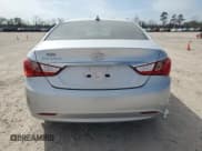 ✅ 2013 Hyundai Sonata GL • VIN: 5NPEB4AC3DH520976 • Lot: 49156895. Listed on Copart with 66,807 mi. Free auction sales archive from the USA and detailed vehicle history report at DreamBid. Image 6.