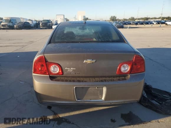 ✅ 2010 Chevrolet Malibu 1LT • VIN: 1G1ZC5EB5AF251660 • Lot: 80945914. Listed on Copart with 144,447 mi. Free auction sales archive from the USA and detailed vehicle history report at DreamBid. Image 6.