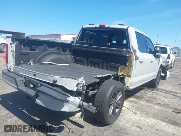 ✅ 2023 Ford F-150 XL • VIN: 1FTFW1E84PKD40845 • Lot: 42747646. Listed on IAAI with 24,645 mi. Free auction sales archive from the USA and detailed vehicle history report at DreamBid. Image 6.