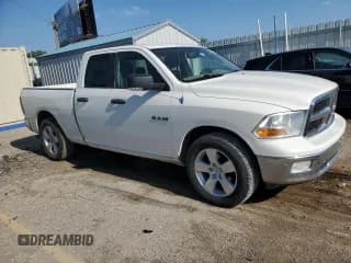 ✅ 2009 Dodge 1500 SLT • VIN: 1D3HB18PX9S757842 • Lot: 64294064. Wystawiony na Copart z przebiegiem 208 457 mil. Bezpłatny archiwum sprzedaży aukcyjnych z USA i szczegółowy raport historii pojazdu na DreamBid. Zdjęcie 4.