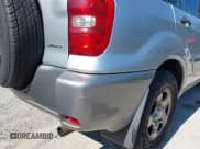 ✅ 2005 Toyota RAV4 • VIN: JTEHD20V450051969 • Lot: 43241866. Wystawiony na IAAI z przebiegiem 330 554 mil. Bezpłatny archiwum sprzedaży aukcyjnych z USA i szczegółowy raport historii pojazdu na DreamBid. Zdjęcie 14.