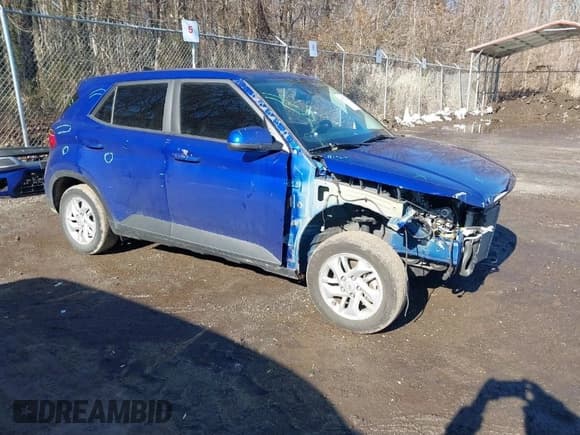 ✅ 2021 Hyundai Venue SE • VIN: KMHRB8A39MU113075 • Lot: 41571134. Listed on IAAI with 51,174 mi. Free auction sales archive from the USA and detailed vehicle history report at DreamBid. Image 1.