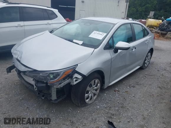 ✅ 2024 Toyota Corolla LE • VIN: 5YFB4MDE0RP099609 • Lot: 42759562. Listed on IAAI with 35,731 mi. Free auction sales archive from the USA and detailed vehicle history report at DreamBid. Image 17.