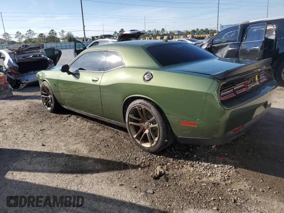 2021 Dodge Challenger SRT Hellcat с VIN 2C3CDZC94MH623112, выставлен на аукционе Copart как лот 45858015 с пробегом 17 748 миль миль и Списание • Salvage title. История ставок и продаж доступна на DreamBid. Изображение 2.