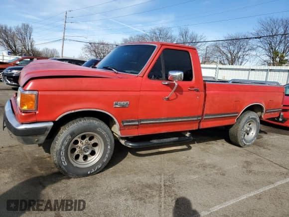 ✅ 1990 Ford F-250 • VIN: 1FTEF25N1LNA49140 • Лот: 48945305. Опубликован ранее на Copart с пробегом 80 268 миль. Бесплатный доступ к архиву аукционных продаж из США и подробный отчёт об истории автомобиля на DreamBid. Изображение 1.
