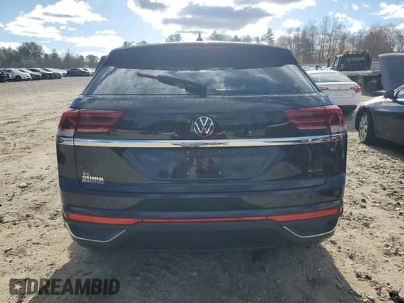 ✅ 2023 Volkswagen Atlas SE • VIN: 1V2HC2CA1PC228302 • Lot: 92988175. Wystawiony na Copart z przebiegiem Nie podano. Bezpłatny archiwum sprzedaży aukcyjnych z USA i szczegółowy raport historii pojazdu na DreamBid. Zdjęcie 6.