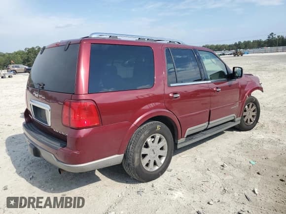 ✅ 2004 Lincoln Navigator Luxury • VIN: 5LMFU27R14LJ10549 • Lot: 83832025. Listed on Copart with 192,216 mi. Free auction sales archive from the USA and detailed vehicle history report at DreamBid. Image 3.