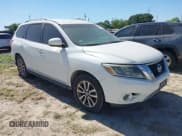 ✅ 2014 Nissan Pathfinder SV • VIN: 5N1AR2MN9EC616289 • Lot: 41965424. Listed on IAAI with 215,270 mi. Free auction sales archive from the USA and detailed vehicle history report at DreamBid. Image 1.