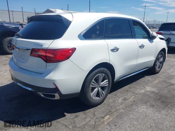✅ 2019 Acura MDX • VIN: 5J8YD3H38KL009636 • Lot: 43033880. Listed on IAAI with 50,219 mi. Free auction sales archive from the USA and detailed vehicle history report at DreamBid. Image 4.