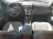 2012 Hyundai Santa Fe SE с VIN 5XYZH4AG3CG140304, выставлен на аукционе Copart как лот 47563144 с пробегом 83 823 миль миль и На запчасти • Non repairable. История ставок и продаж доступна на DreamBid. Изображение 8.