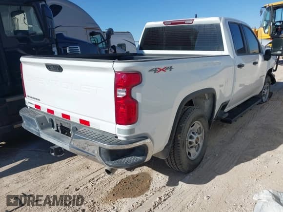 ✅ 2024 Chevrolet Silverado 2500HD Work Truck • VIN: 1GC2YLE76RF414337 • Lot: 41369545. Wystawiony na IAAI z przebiegiem 9 707 mil. Bezpłatny archiwum sprzedaży aukcyjnych z USA i szczegółowy raport historii pojazdu na DreamBid. Zdjęcie 4.