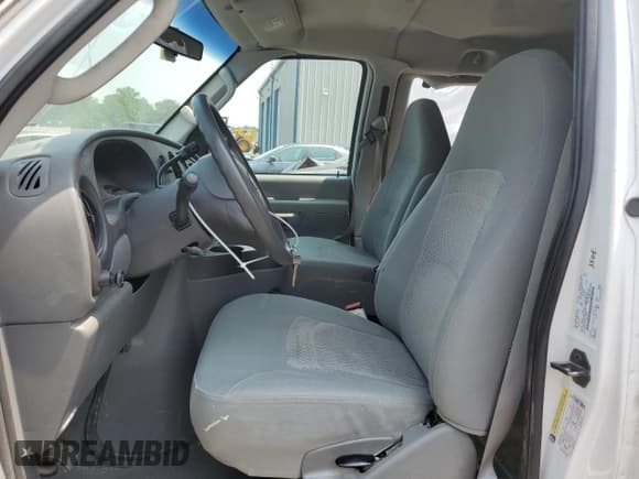 ✅ 2006 Ford Econoline Passenger XL • VIN: 1FBNE31L66HA03288 • Lot: 60757405. Listed on Copart with 112,546 mi. Free auction sales archive from the USA and detailed vehicle history report at DreamBid. Image 7.