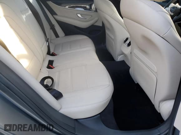 ✅ 2021 Mercedes-Benz E 63 S AMG • VIN: W1KZH8KB4MA982800 • Лот: 44360975. Опубликован ранее на Copart с пробегом 31 728 миль. Бесплатный доступ к архиву аукционных продаж из США и подробный отчёт об истории автомобиля на DreamBid. Изображение 10.